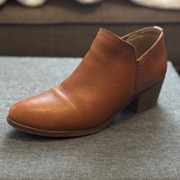 Naturalizer Shoes - Naturalized Brown Leather Ankle Boot